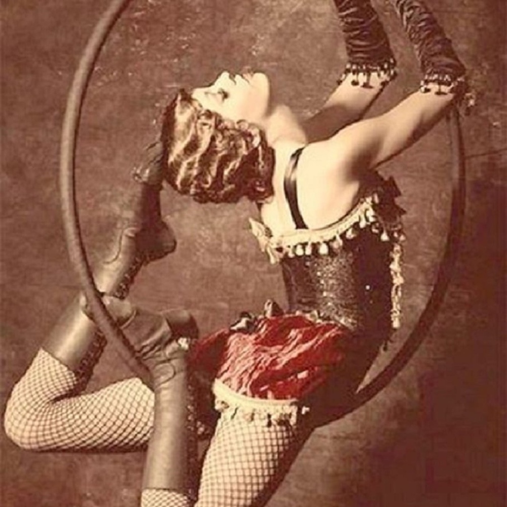 Meet your Posher, Kat